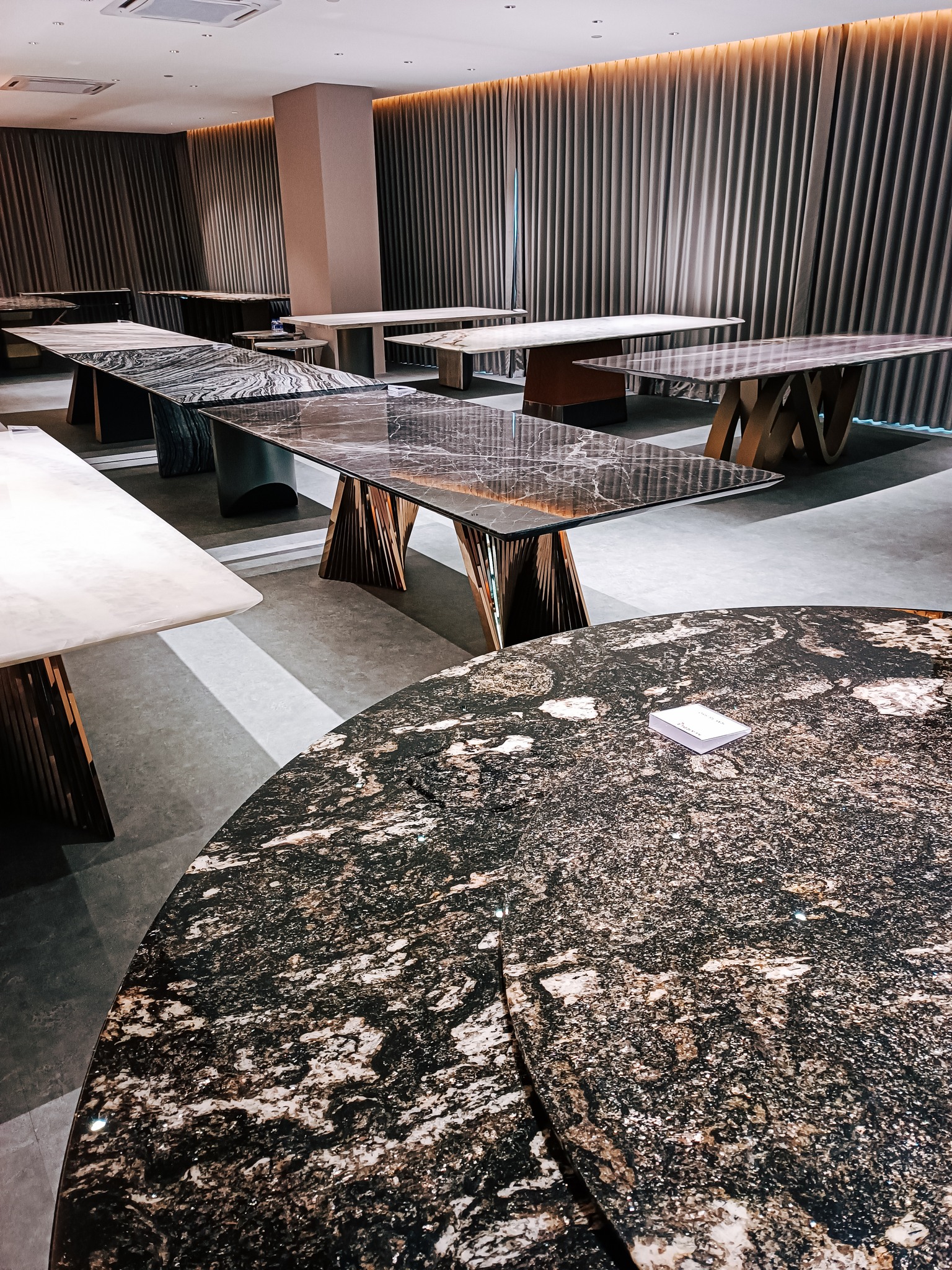 Marblelous customise Marble Dining Tables - cut from 100% real marble and luxury stone slabs at our elmina factory